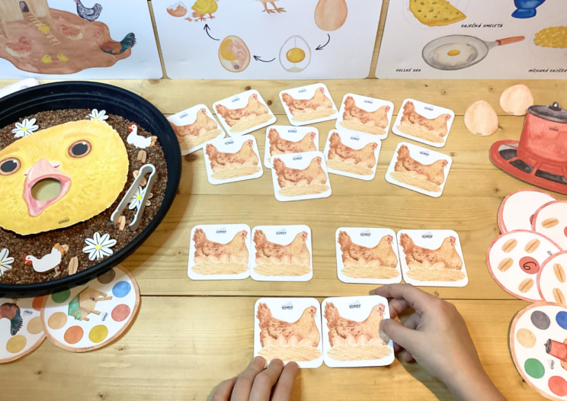 V KURNÍKU - senzorické hraní - PDF: POLOTOVAR 