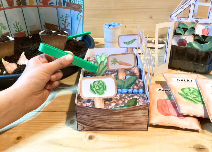 JARO NA ZAHRÁDCE- SENZORICKÉ HRANÍ - PDF: PDF