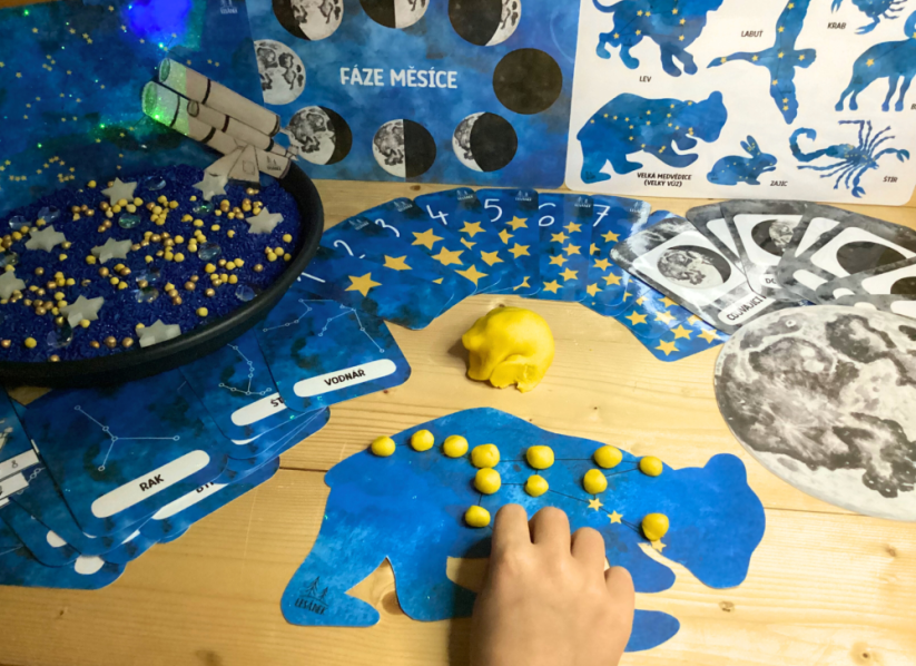 HVĚZDNÉ NEBE - senzorické hraní - PDF: PDF