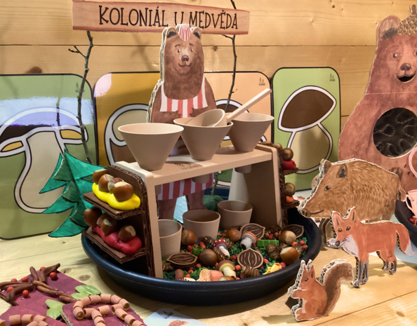 KOLONIÁL U MEDVĚDA - senzorické hraní