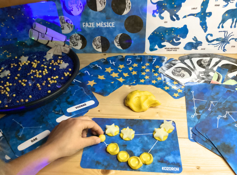 HVĚZDNÉ NEBE - senzorické hraní - PDF: PDF