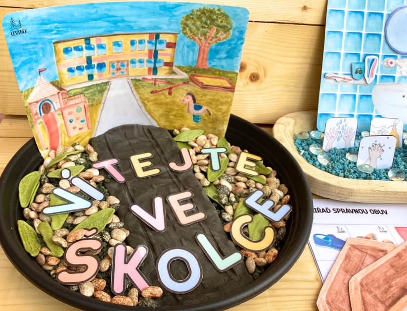 VÍTEJTE VE ŠKOLCE - senzorické hraní