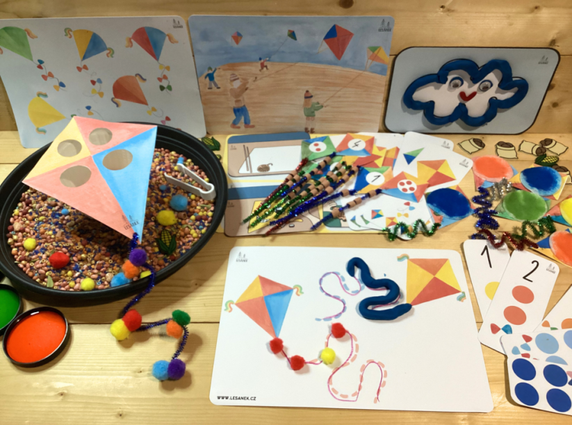 LÉTÁME SI V OBLACÍCH - senzorické hraní