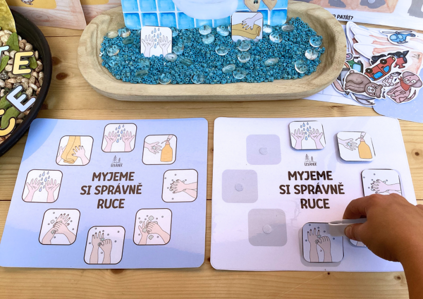 VÍTEJTE VE ŠKOLCE - senzorické hraní