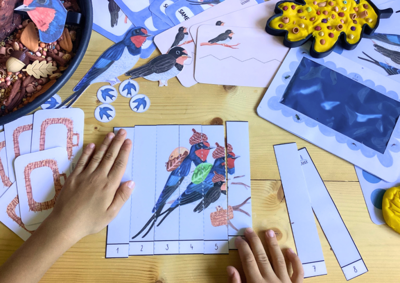 VLAŠTOVKY SE CHYSTAJÍ NA CESTU - senzorické hraní