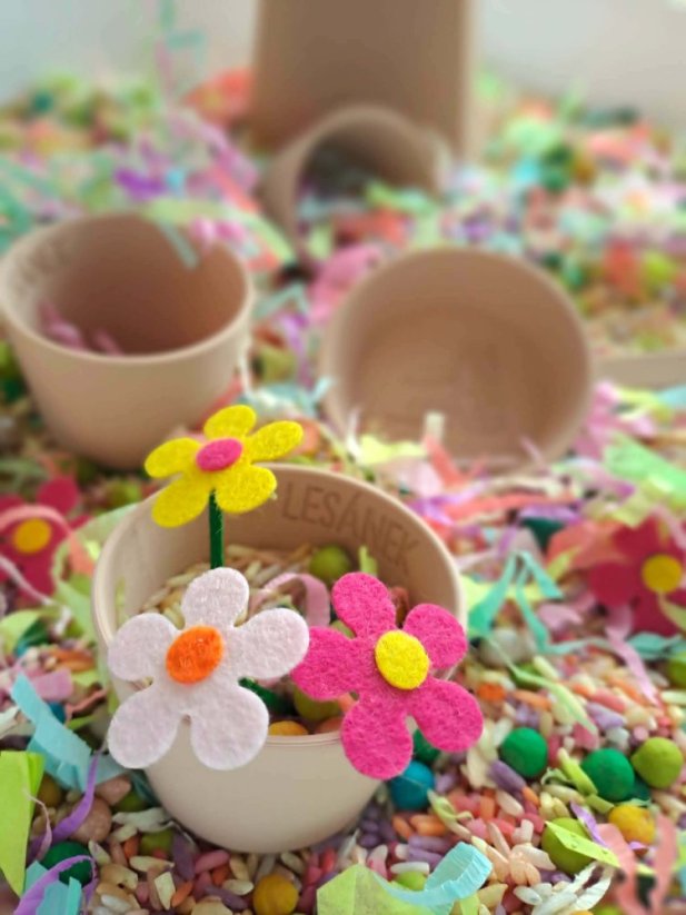 MULTIFUNKČNÍ PŘESÝPACÍ STOJÁNEK