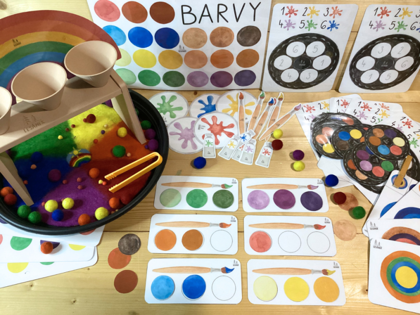 BARVY - senzorické hraní - PDF: POLOTOVAR 