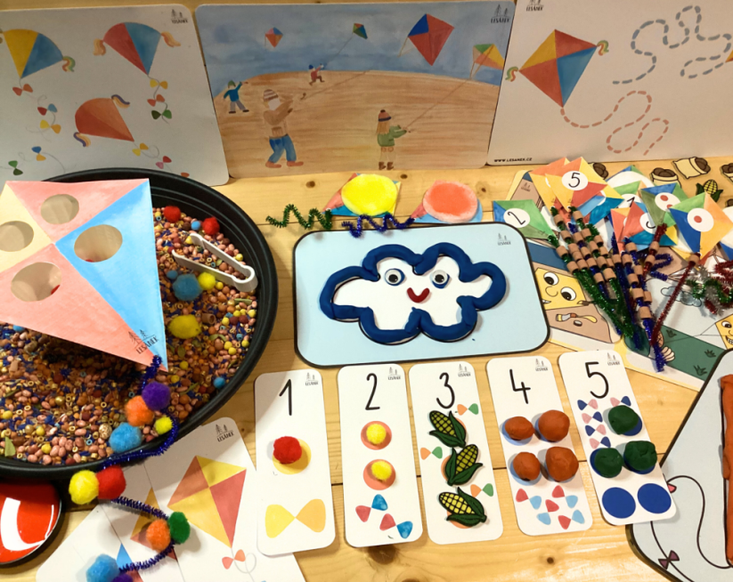 LÉTÁME SI V OBLACÍCH - senzorické hraní