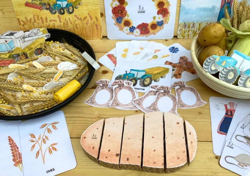 SKLIZEŇ NA POLI, DOŽÍNKY - senzorické hraní